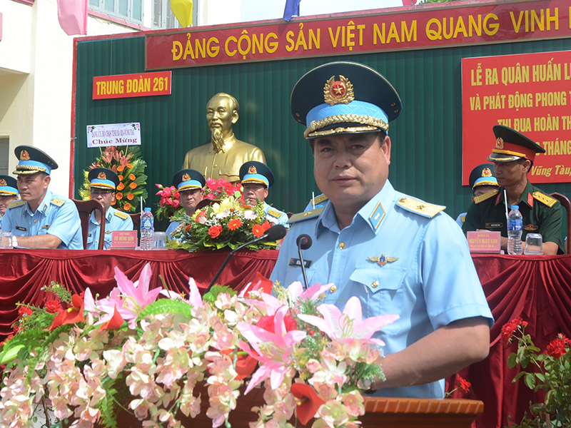 Các đơn vị trong Quân chủng Phòng không - Không quân ra quân huấn luyện năm 2023