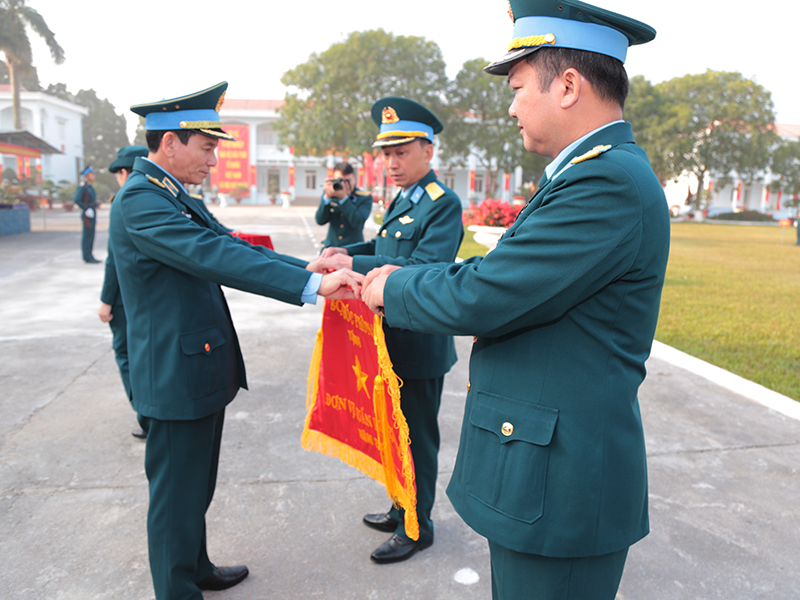 Các đơn vị trong Quân chủng Phòng không - Không quân ra quân huấn luyện năm 2023