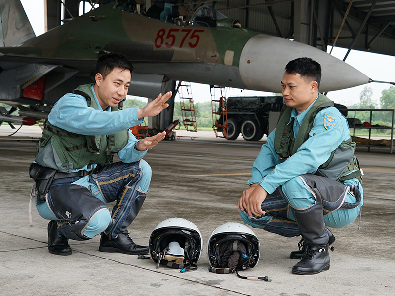 Viết tiếp truyền thống Đoàn Không quân Thăng Long