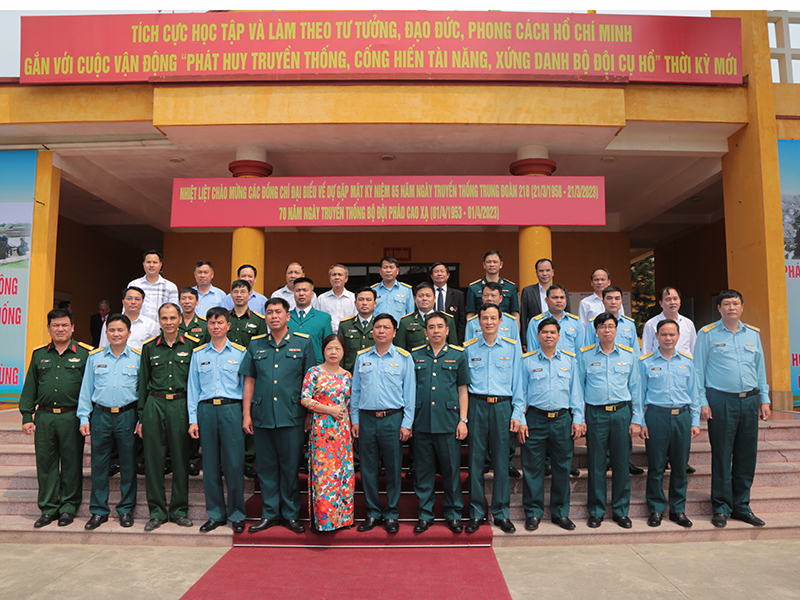Các đơn vị trong Quân chủng Phòng không - Không quân gặp mặt nhân kỷ niệm 65 năm Ngày truyền thống
