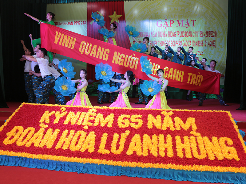 Các đơn vị trong Quân chủng Phòng không - Không quân gặp mặt nhân kỷ niệm 65 năm Ngày truyền thống