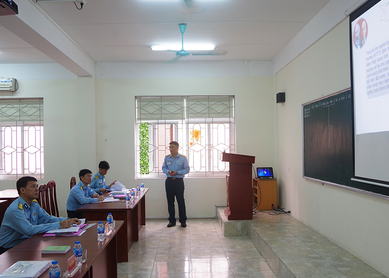 Trường Cao đẳng Kỹ thuật PK-KQ tổ chức Hội thi Cán bộ giảng dạy chính trị năm 2023