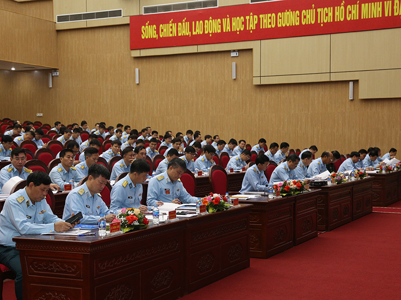Quân chủng PK-KQ tổ chức Hội nghị quyết toán ngân sách, thu chi bảo hiểm xã hội năm 2022 và triển khai công tác Tài chính năm 2023