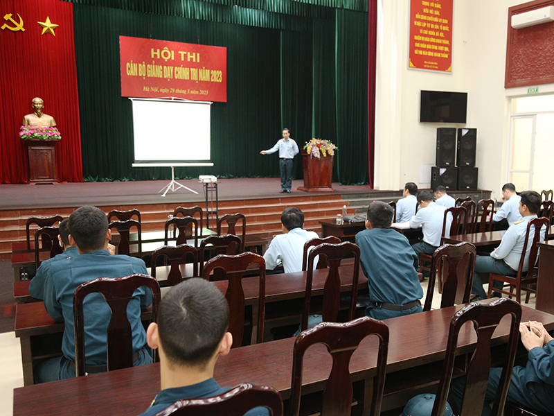 Lữ đoàn Thông tin 26 khai mạc Hội thi Cán bộ giảng dạy chính trị năm 2023