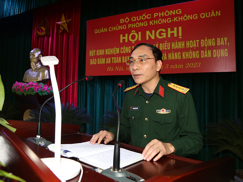 Quân chủng Phòng không-Không quân tổ chức Hội nghị rút kinh nghiệm công tác quản lý điều hành hoạt động bay, bảo đảm an toàn bay giữa quân sự và hàng không dân dụng