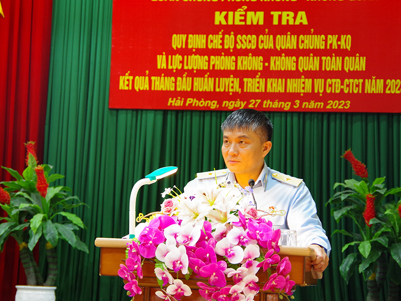 Quân chủng Phòng không - Không quân kiểm tra quy định chế độ sẵn sàng chiến đấu, kết quả tháng đầu huấn luyện và triển khai hoạt động công tác đảng, công tác chính trị năm 2023 các đơn vị