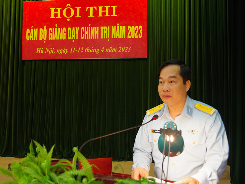 Sư đoàn 371 tổ chức Hội thi Cán bộ giảng dạy chính trị năm 2023