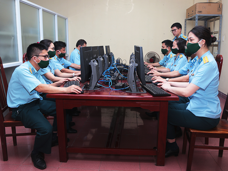 Kiểm tra trình độ kỹ năng nghề ngành Công nghệ thông tin trong Quân chủng Phòng không - Không quân năm 2023