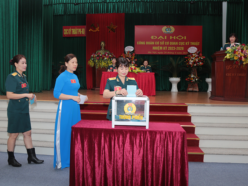 Công đoàn cơ sở cơ quan Cục Kỹ thuật Phòng không - Không quân tổ chức Đại hội nhiệm kỳ 2023-2028