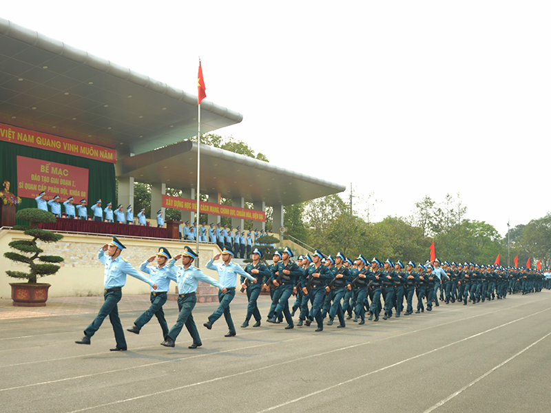 Học viện Phòng không-Không quân bế mạc đào tạo giai đoạn I, sĩ quan cấp phân đội khóa 68