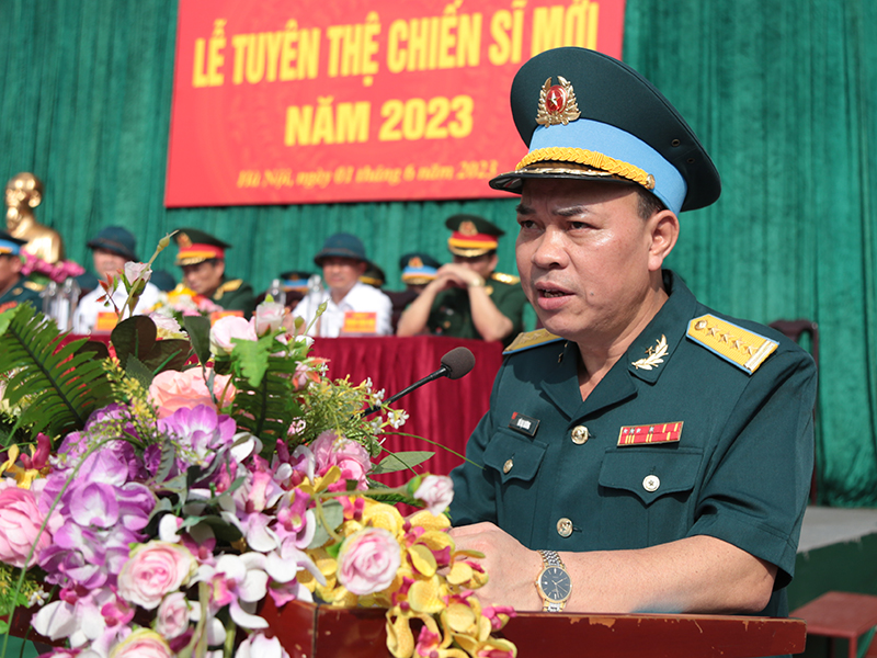 Các đơn vị trong Quân chủng Phòng không - Không quân tuyên thệ chiến sĩ mới năm 2023