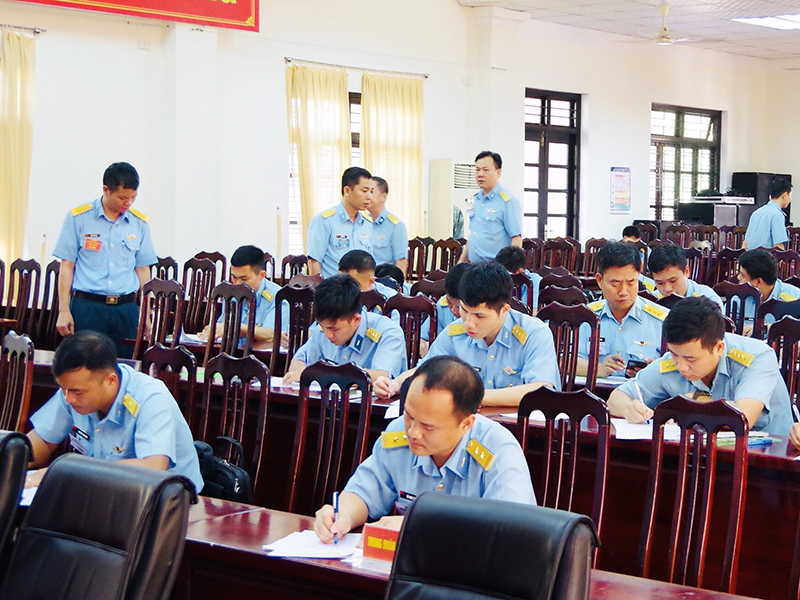 Sư đoàn 372 tổ chức Hội thao Lý thuyết dẫn đường năm 2023