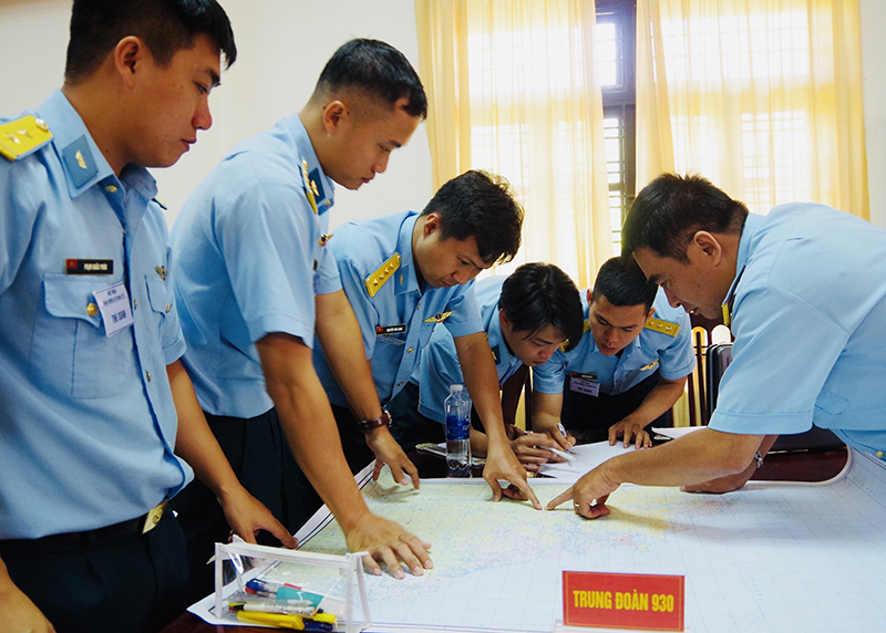 Sư đoàn 372 tổ chức Hội thao Lý thuyết dẫn đường năm 2023