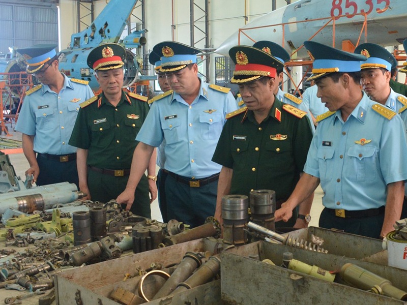 Bộ Quốc phòng kiểm tra Nhà máy A32
