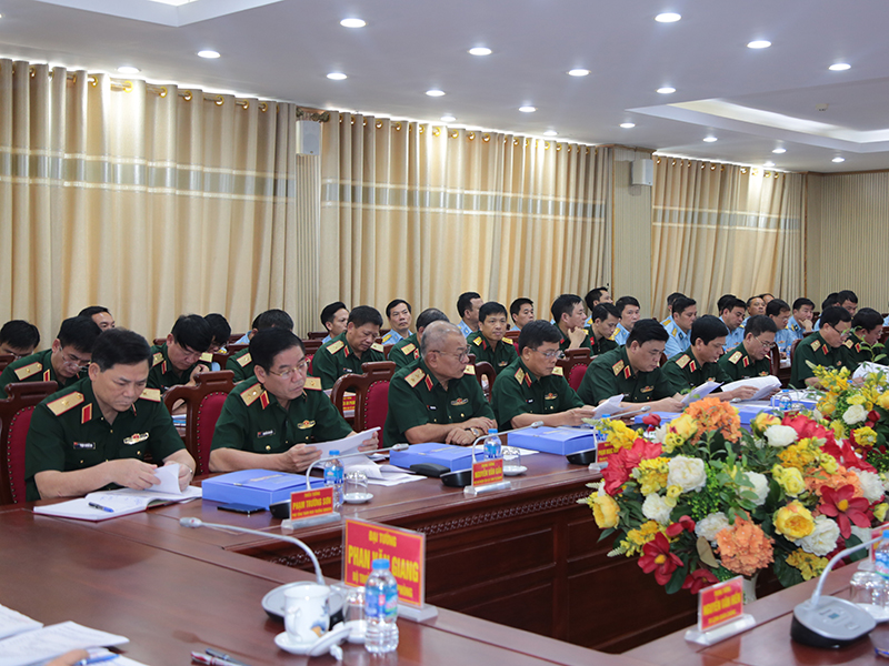 Hội nghị bàn giao chức trách, nhiệm vụ Tư lệnh Quân chủng Phòng không - Không quân