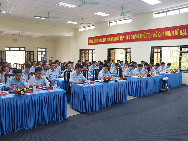 Trung đoàn 236 tổng kết thực hiện Luật Sĩ quan Quân đội nhân dân Việt Nam