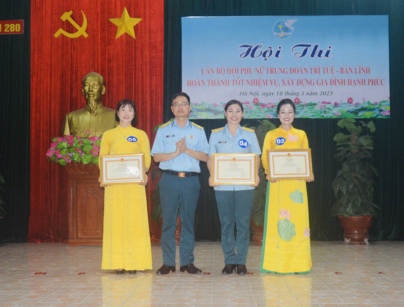 Trung đoàn 280 tổ chức Hội thi “Cán bộ, hội viên phụ nữ Trung đoàn trí tuệ - bản lĩnh, hoàn thành tốt nhiệm vụ, xây dựng gia đình hạnh phúc”