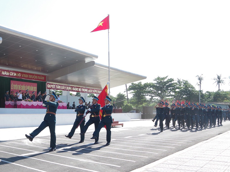 Các đơn vị trong Quân chủng Phòng không - Không quân tuyên thệ chiến sĩ mới năm 2023
