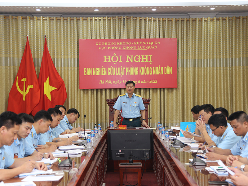 Cục Phòng không Lục quân tổ chức Hội nghị Ban Nghiên cứu luật Phòng không nhân dân