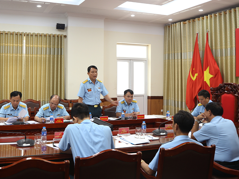 Cục Phòng không Lục quân tổ chức Hội nghị Ban Nghiên cứu luật Phòng không nhân dân