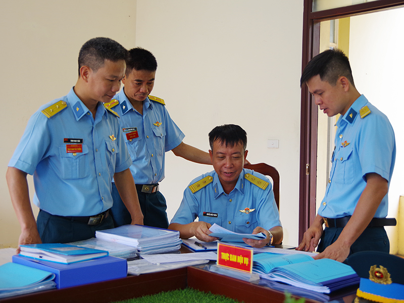 Quân chủng Phòng không - Không quân kiểm tra Sư đoàn 363