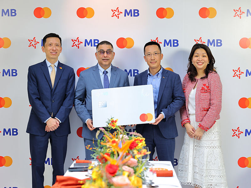 MB và Mastercard công bố hợp tác toàn diện