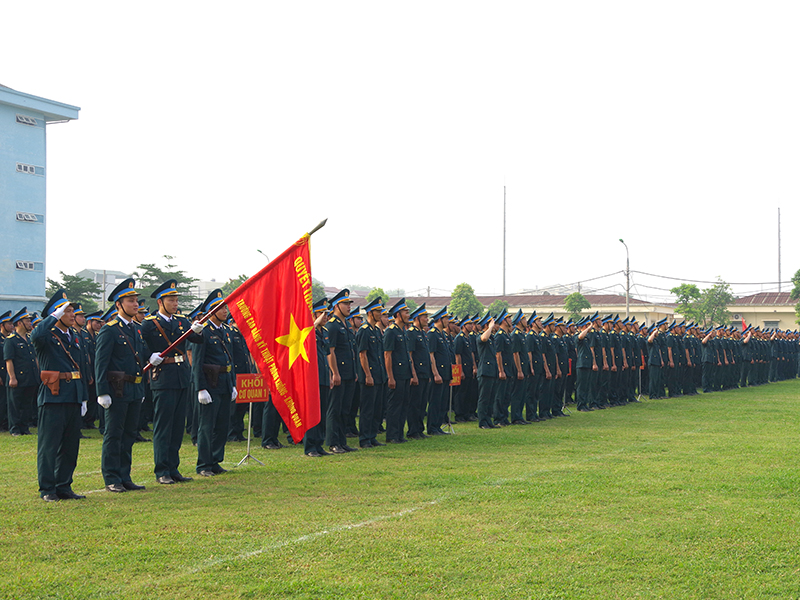 Trường Cao đẳng Kỹ thuật PK-KQ khai giảng các khóa Hạ sĩ quan chỉ huy và nhân viên chuyên môn kỹ thuật năm học 2023-2024