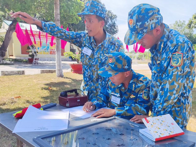 Trung đoàn 274 tổ chức Hội thao Thông tin, Trinh sát, Hóa học kiêm nghiệm năm 2023
