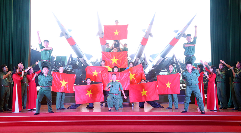 Sư đoàn 361 khai mạc Liên hoan Nghệ thuật quần chúng năm 2023