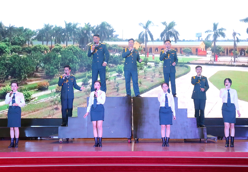 Sư đoàn 361 khai mạc Liên hoan Nghệ thuật quần chúng năm 2023