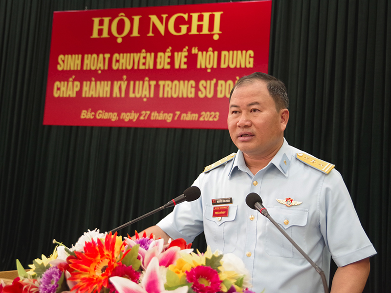 Sư đoàn 365 tổ chức sinh hoạt chuyên đề “Nội dung chấp hành kỷ luật trong Sư đoàn”