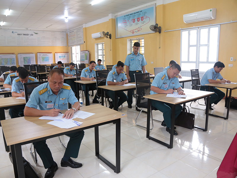 Quân chủng Phòng không - Không quân khai mạc Hội thao Dẫn đường cho lực lượng không quân toàn quân và diễn tập bắn, ném bom đạn thật cho lực lượng không quân