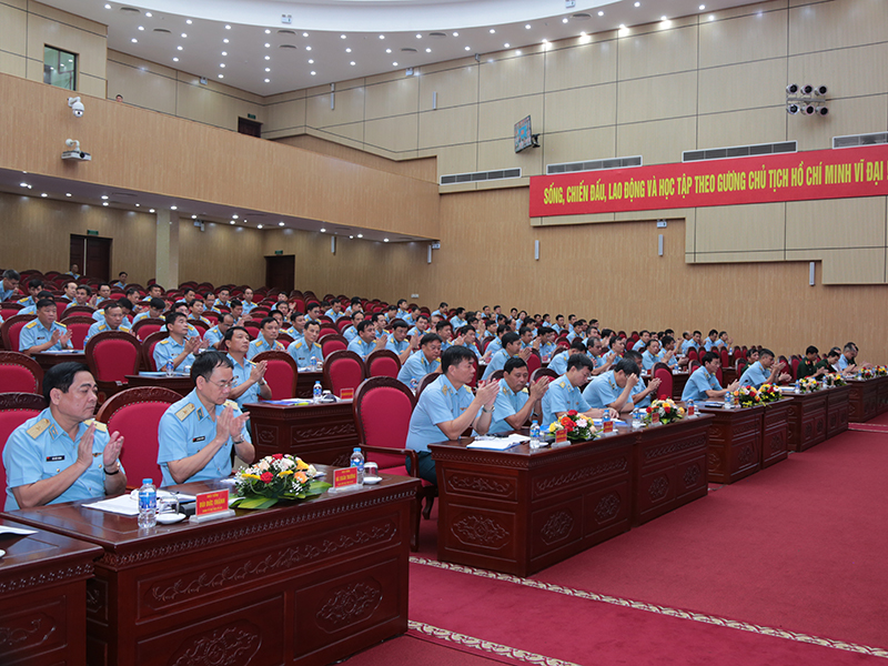 Quân chủng Phòng không - Không quân tổ chức Hội nghị Quân chính 6 tháng đầu năm 2023