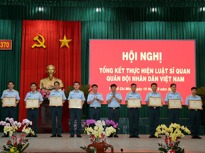 Sư đoàn 370 tổng kết thực hiện Luật Sĩ quan Quân đội nhân dân Việt Nam