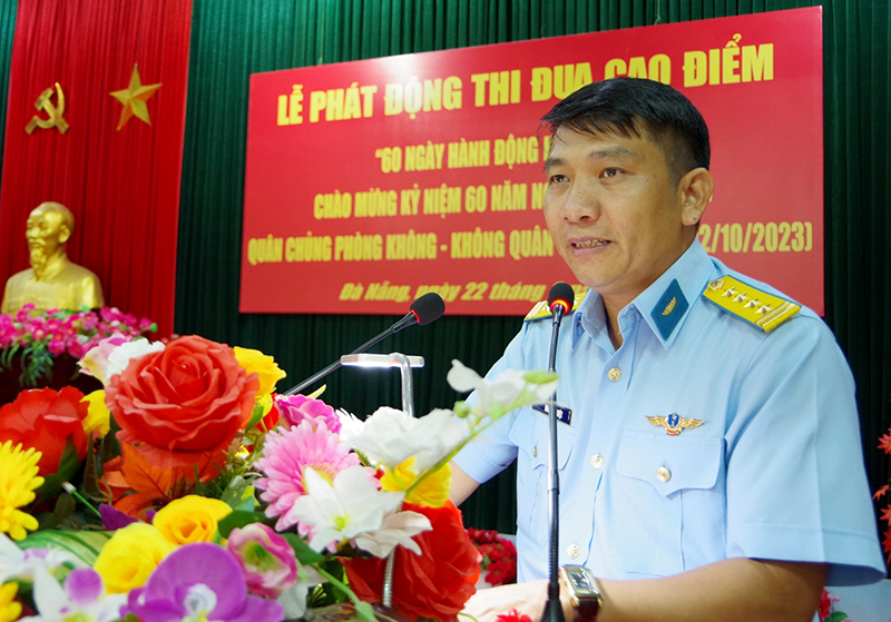 Sư đoàn 372 phát động thi đua cao điểm chào mừng kỷ niệm 60 năm Ngày truyền thống Quân chủng PK-KQ