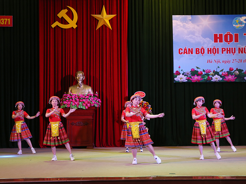 Ghi tại Hội thi Cán bộ Hội Phụ nữ giỏi Sư đoàn 371