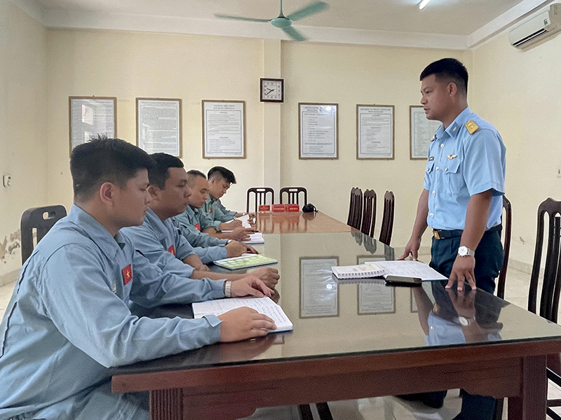 Nâng cao hiệu quả huấn luyện, bảo đảm an toàn bay ở Phi đội 1