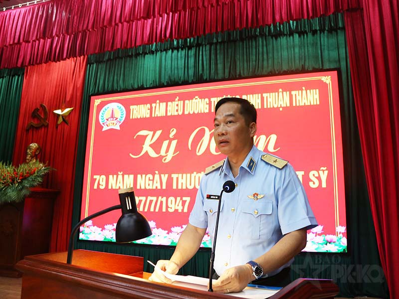 Quân chủng Phòng không - Không quân tổ chức thăm, tặng quà các Trung tâm điều dưỡng thương binh