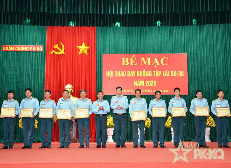Qu&acirc;n chủng Ph&ograve;ng kh&ocirc;ng-Kh&ocirc;ng qu&acirc;n Bế mạc Hội thao buồng tập bay Su-30 năm 2026