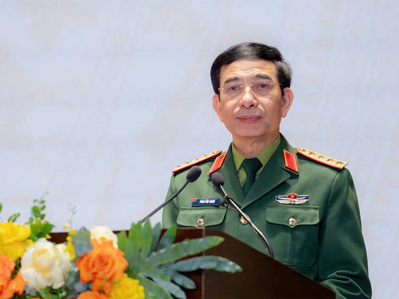MB đón nhận Huân chương Lao động Hạng Ba