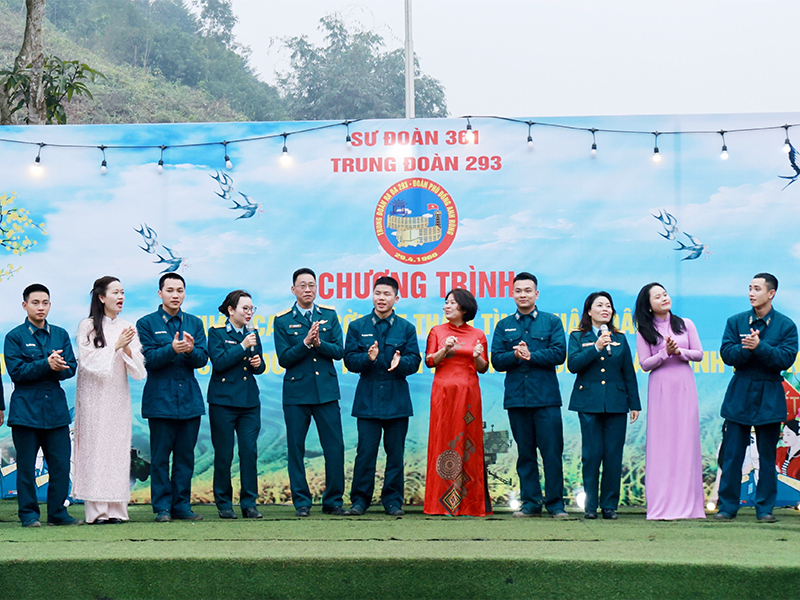 Trung đo&agrave;n 293 tổ chức Chương tr&igrave;nh &ldquo;Xu&acirc;n canh trời - Tết thắm t&igrave;nh qu&acirc;n d&acirc;n&rdquo; năm 2026