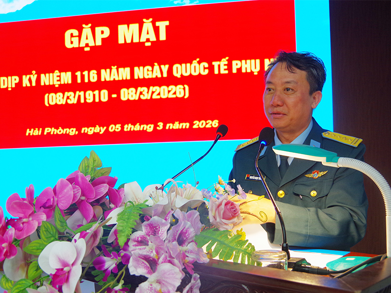 C&aacute;c đơn vị trong Qu&acirc;n chủng Ph&ograve;ng kh&ocirc;ng - Kh&ocirc;ng qu&acirc;n gặp mặt kỷ niệm 116 năm Ng&agrave;y Quốc tế Phụ nữ 8-3