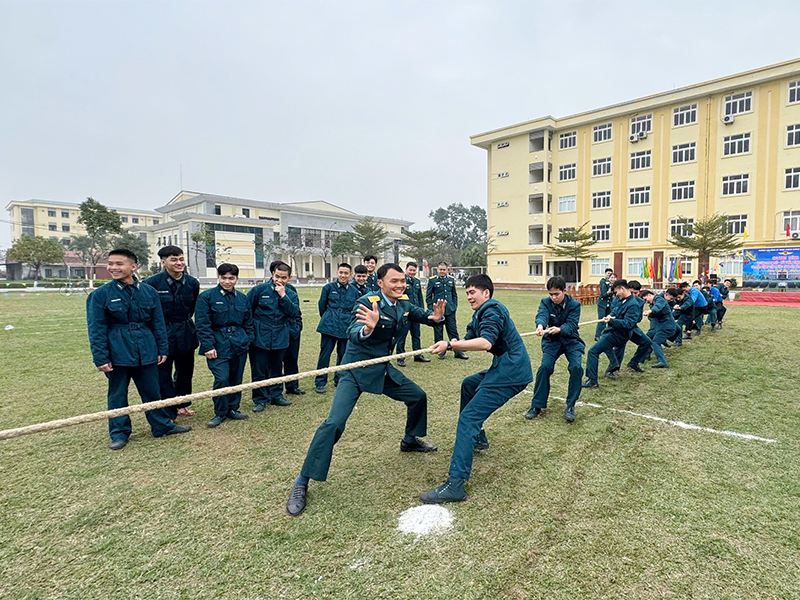 Trường Cao đẳng Kỹ thuật PK-KQ tổ chức Chương tr&igrave;nh &ldquo;Xu&acirc;n canh trời - Tết thắm t&igrave;nh qu&acirc;n d&acirc;n&rdquo; năm 2026