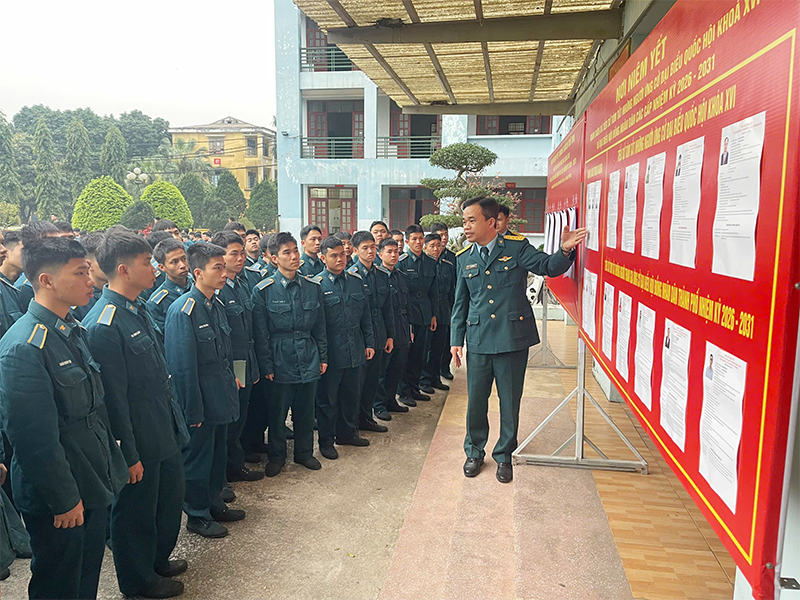 Chuẩn bị chu đ&aacute;o cho ng&agrave;y bầu cử tại Học viện PK-KQ
