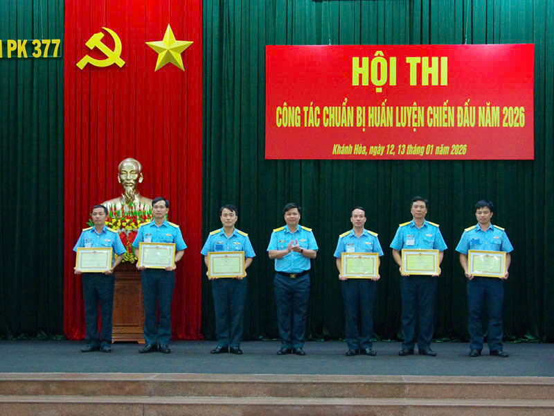 Sư đo&agrave;n 377 tổ chức Hội thi c&ocirc;ng t&aacute;c chuẩn bị huấn luyện chiến đấu năm 2026