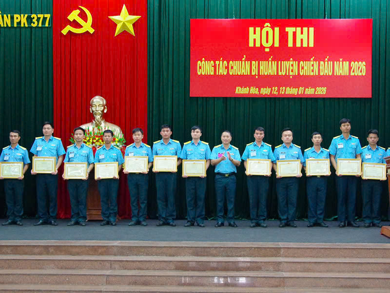 Sư đo&agrave;n 377 tổ chức Hội thi c&ocirc;ng t&aacute;c chuẩn bị huấn luyện chiến đấu năm 2026