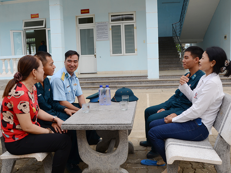 Ph&aacute;t huy hiệu quả c&ocirc;ng t&aacute;c nắm t&igrave;nh h&igrave;nh, gi&aacute;m s&aacute;t thường xuy&ecirc;n ở Đảng bộ Sư đo&agrave;n 375