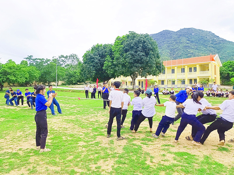 Trung đo&agrave;n 274 tổ chức Chương tr&igrave;nh trải nghiệm h&egrave; &ldquo;Một ng&agrave;y l&agrave;m chiến sĩ Ph&ograve;ng kh&ocirc;ng - Kh&ocirc;ng qu&acirc;n&rdquo;