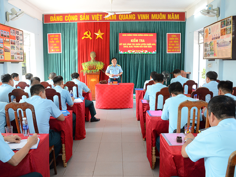 Qu&acirc;n chủng Ph&ograve;ng kh&ocirc;ng - Kh&ocirc;ng qu&acirc;n kiểm tra huấn luyện th&aacute;ng đầu năm 2026 tại Sư đo&agrave;n 375