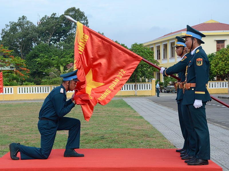 Các đơn vị trong Quân chủng Phòng không-Không quân tổ chức Lễ tuyên thệ chiến sĩ mới năm 2026